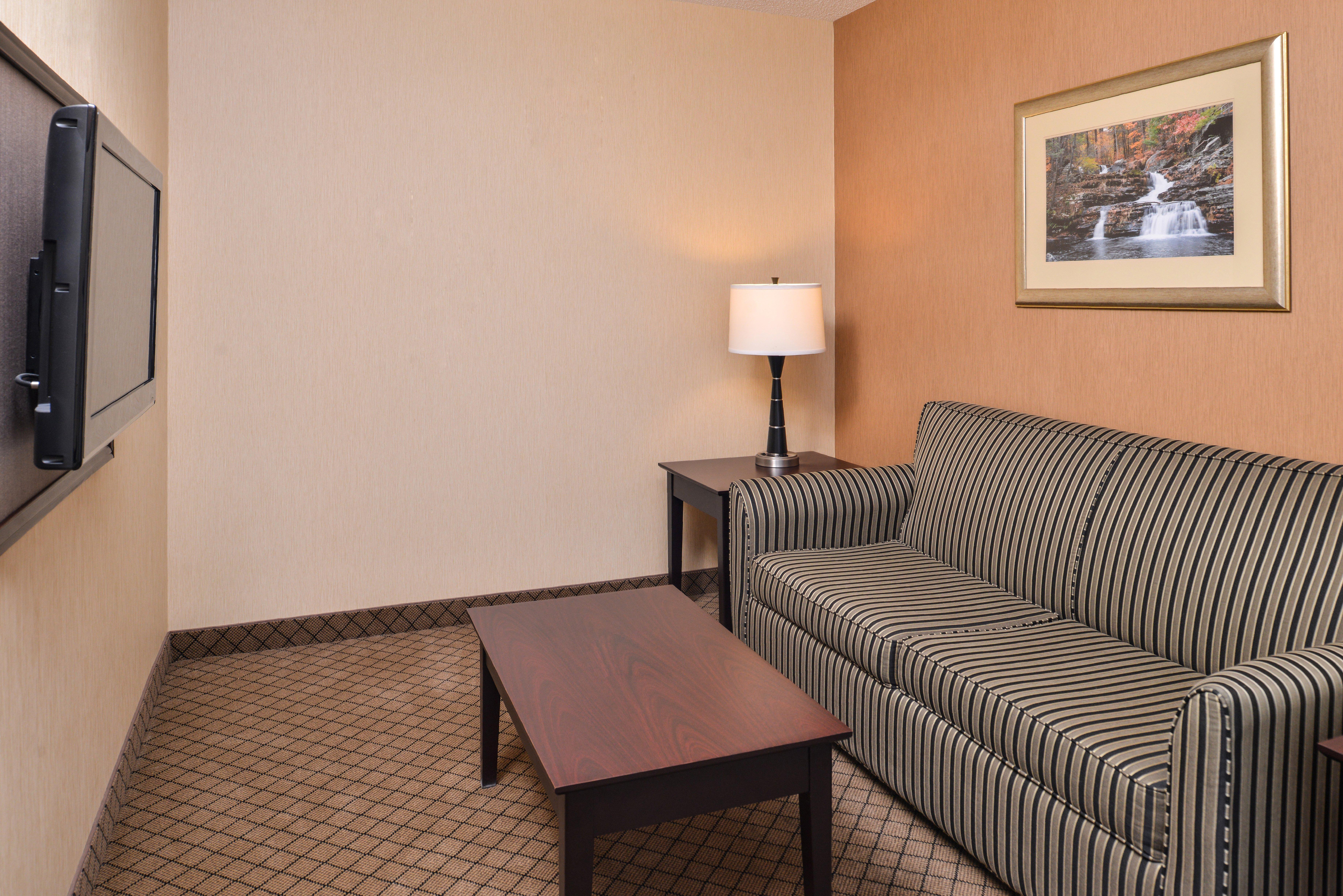 Holiday Inn Express Lewisburg - New Columbia By Ihg Экстерьер фото