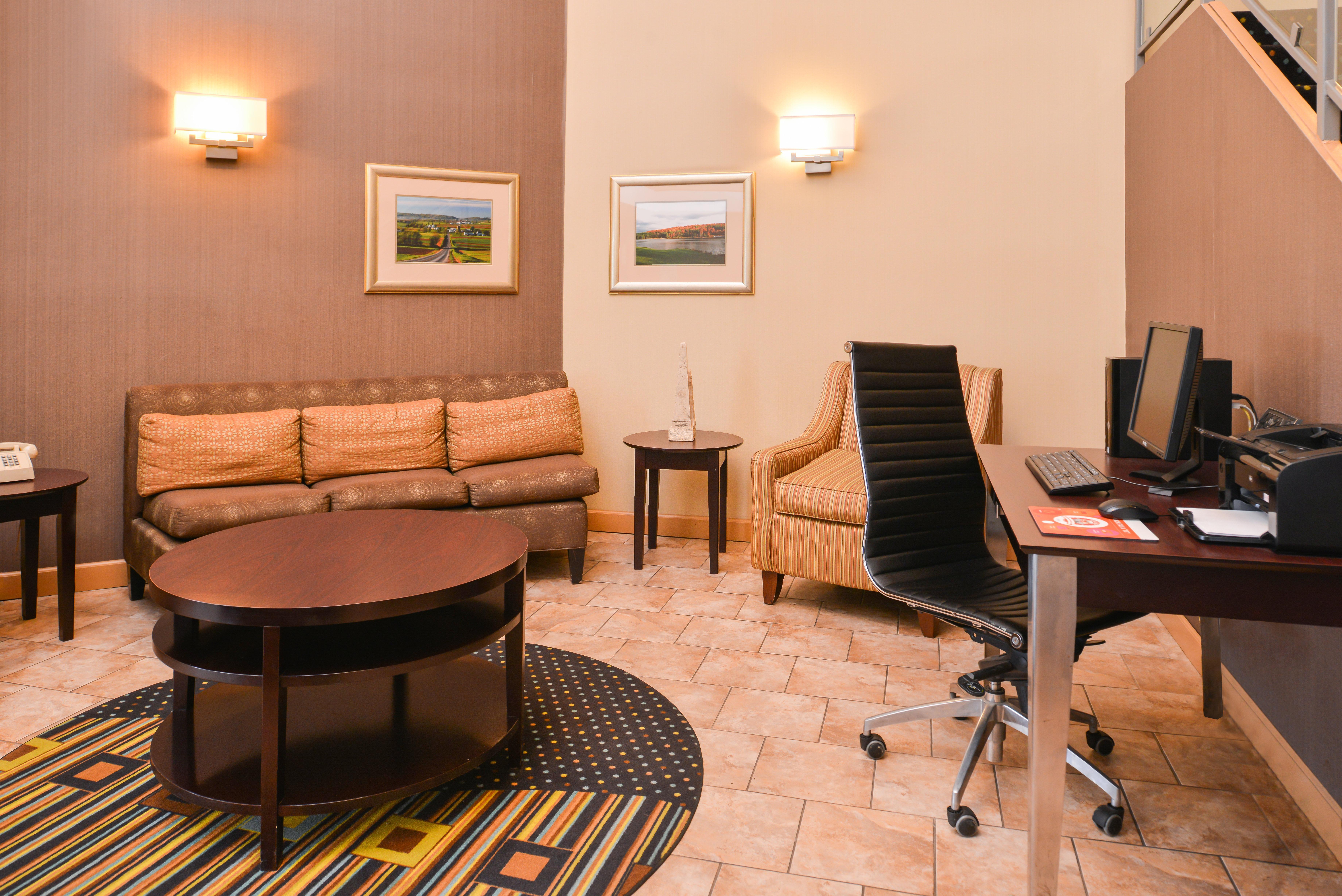 Holiday Inn Express Lewisburg - New Columbia By Ihg Экстерьер фото