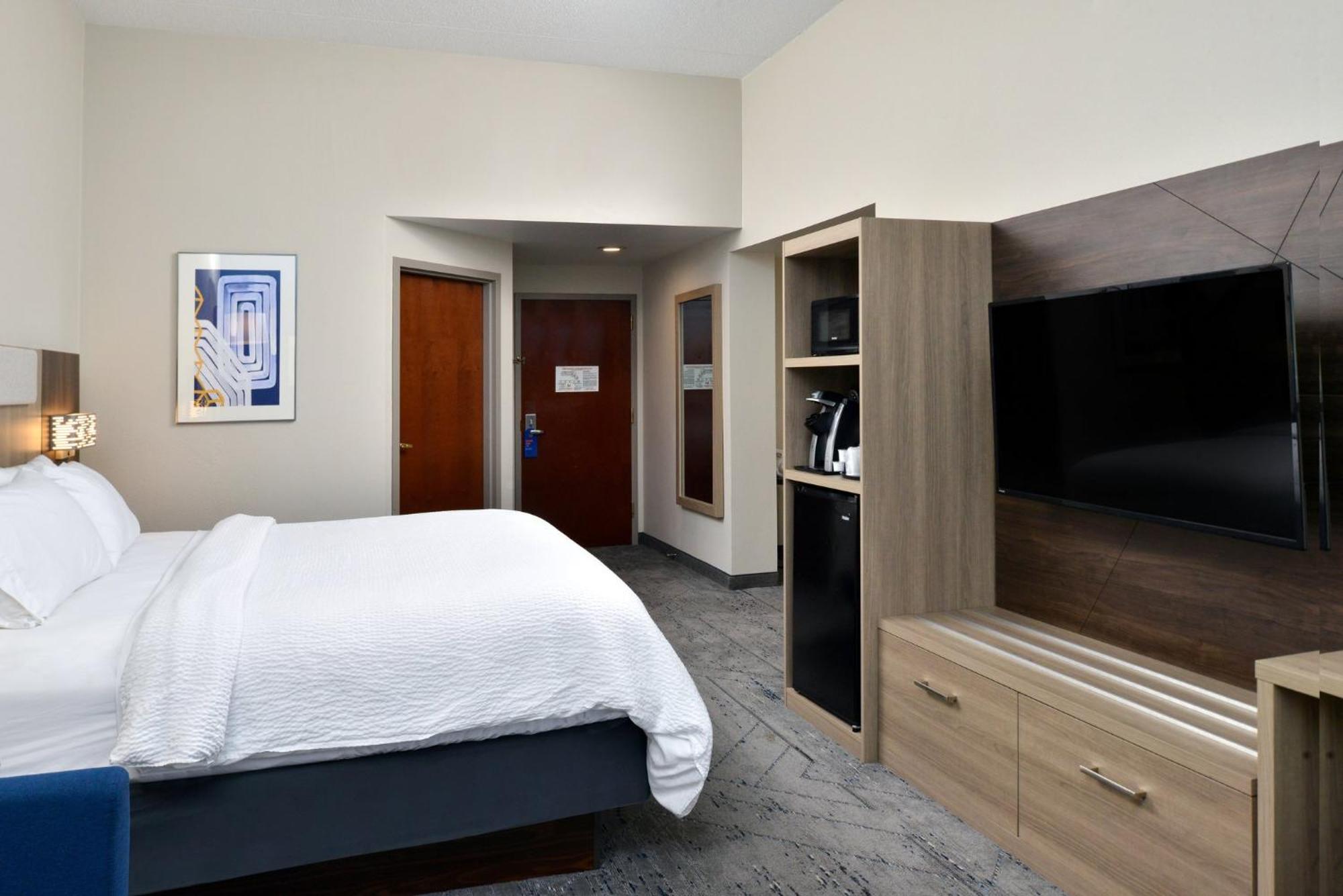 Holiday Inn Express Lewisburg - New Columbia By Ihg Экстерьер фото