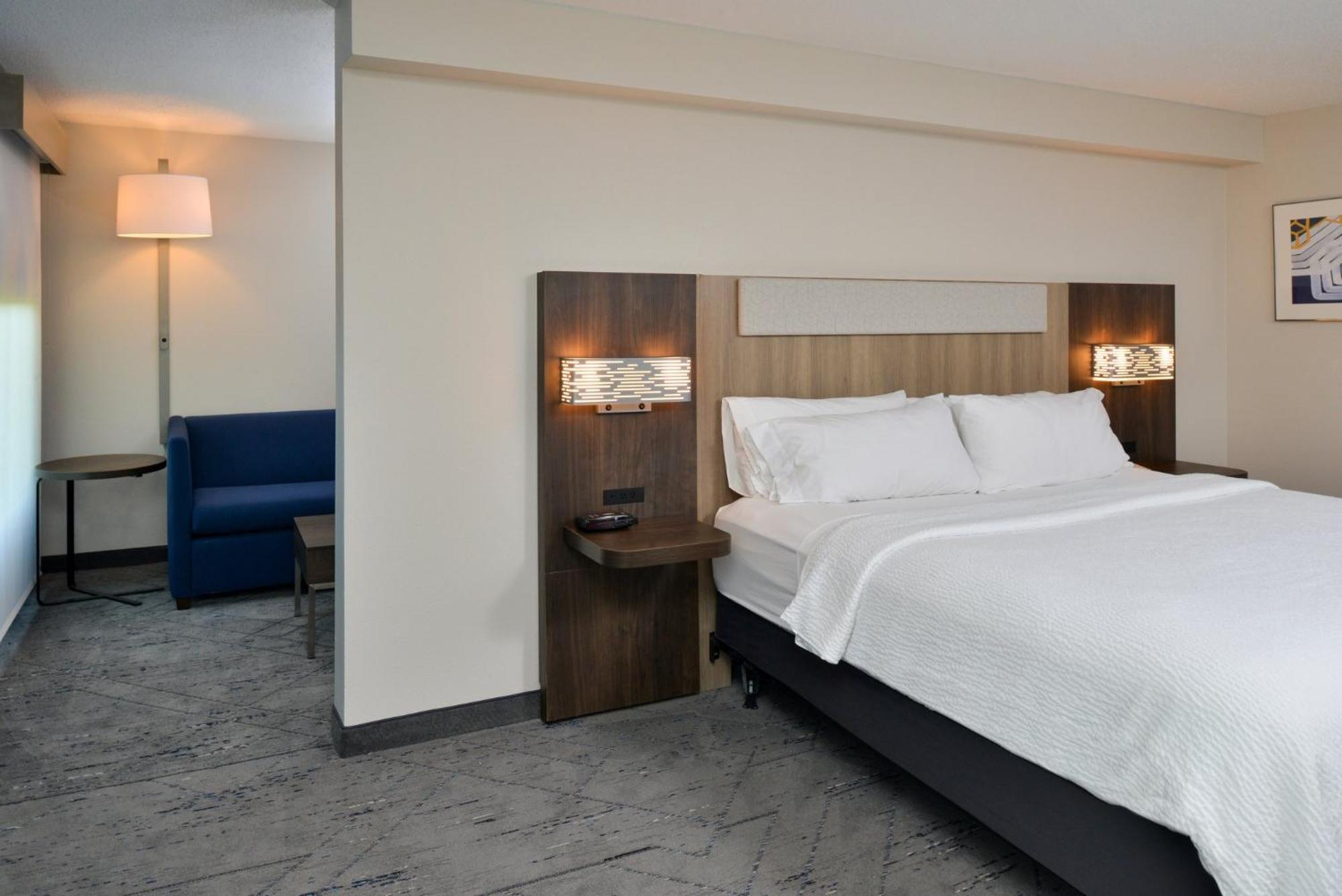 Holiday Inn Express Lewisburg - New Columbia By Ihg Экстерьер фото
