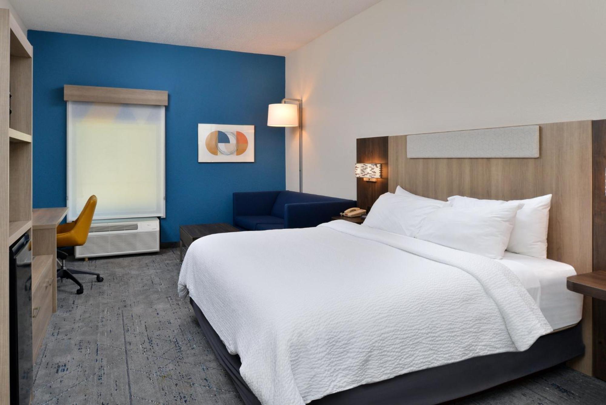 Holiday Inn Express Lewisburg - New Columbia By Ihg Экстерьер фото
