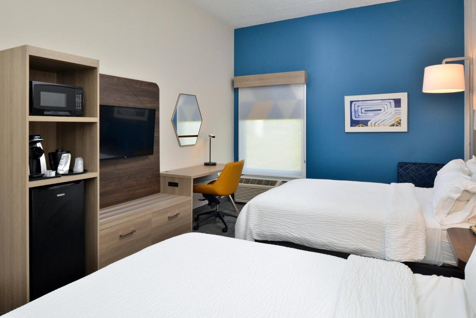 Holiday Inn Express Lewisburg - New Columbia By Ihg Экстерьер фото
