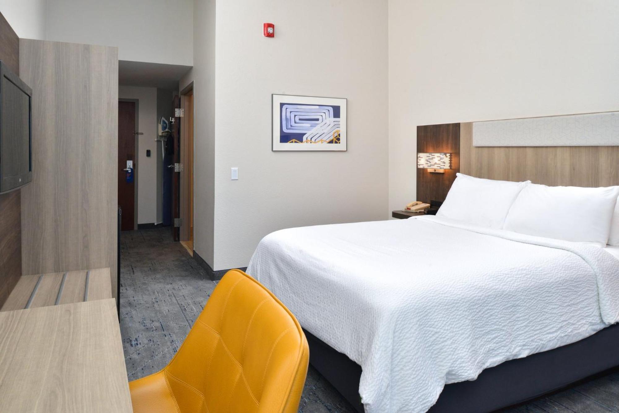 Holiday Inn Express Lewisburg - New Columbia By Ihg Экстерьер фото