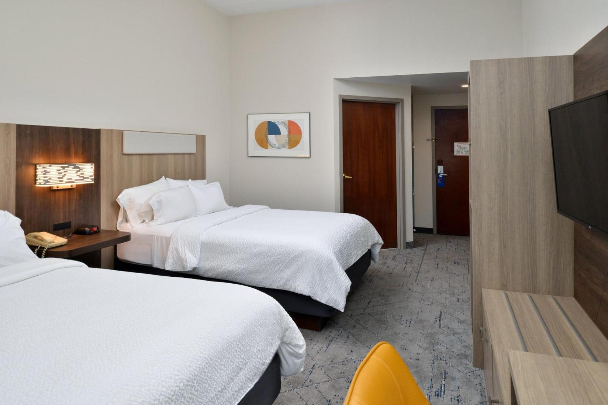 Holiday Inn Express Lewisburg - New Columbia By Ihg Экстерьер фото