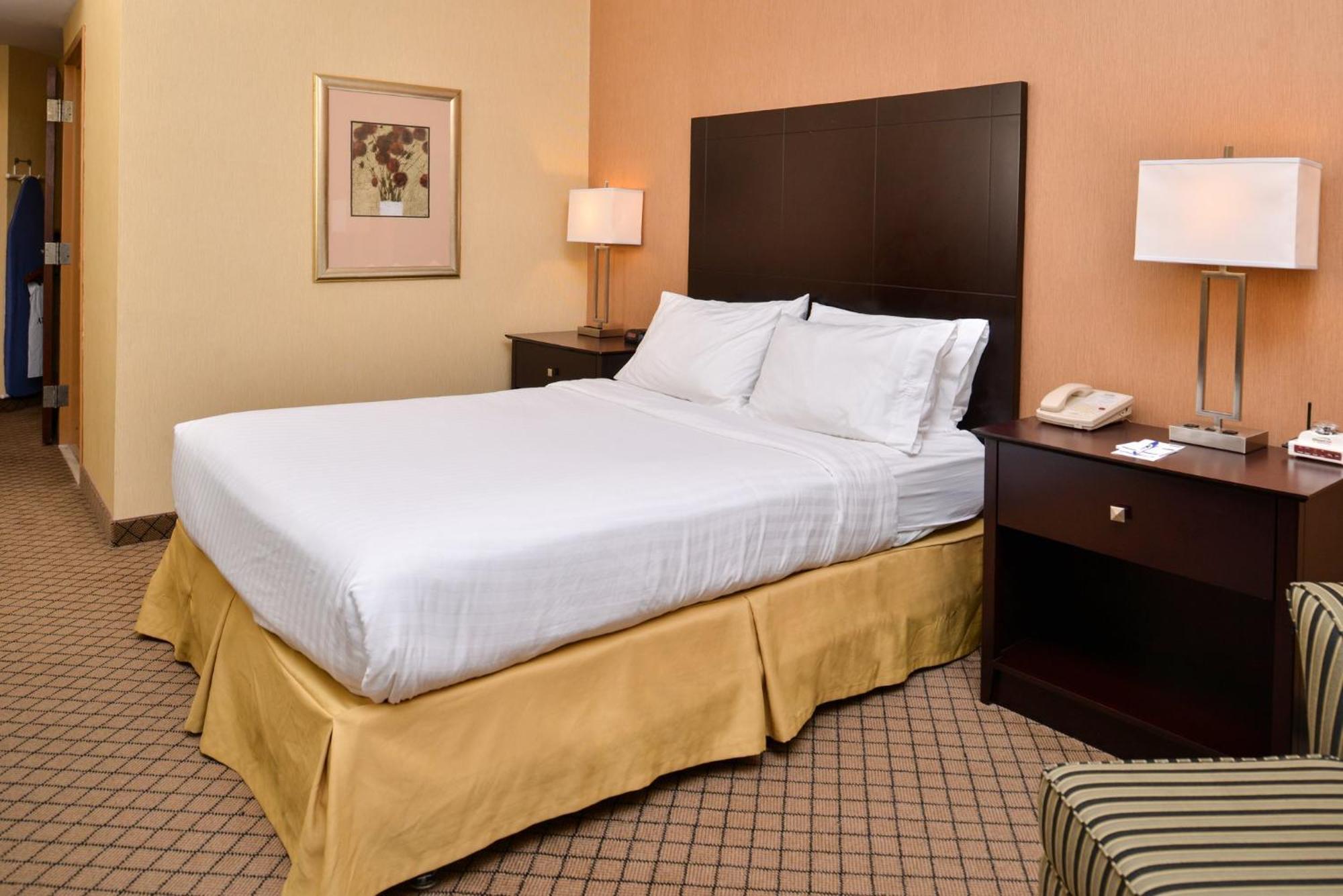 Holiday Inn Express Lewisburg - New Columbia By Ihg Экстерьер фото